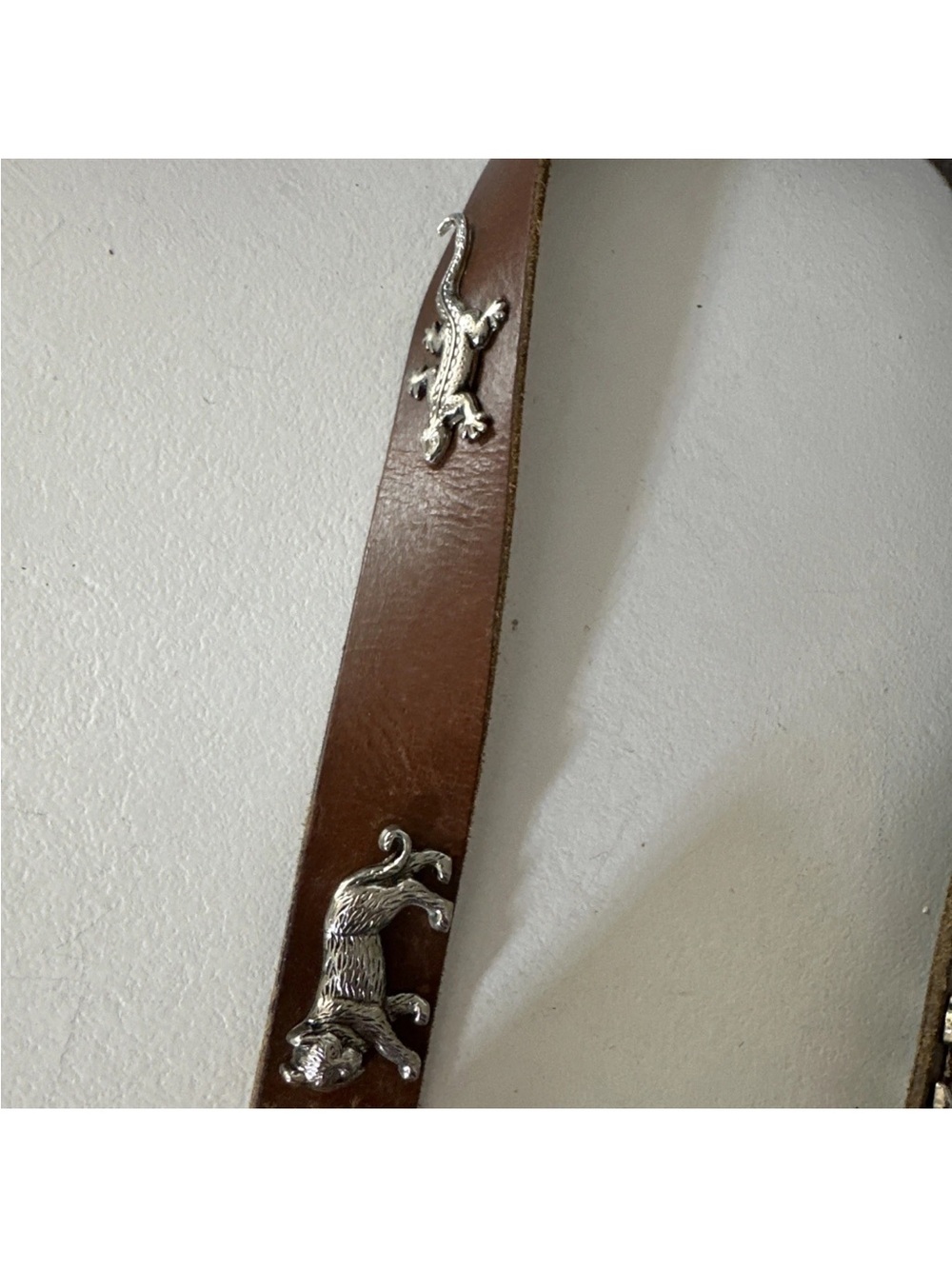 VINTAGE CAPEZIO LEATHER BELT METAL ANIMAL CONCHOS M/L BEAR, SNAKE LIZARD - Picture 3 of 13